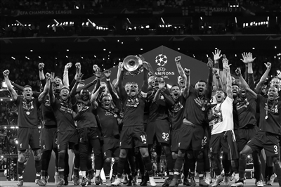 媒体人谈小杨被打脸但没吹：原以为世上只有CBA裁判才能吹出种球