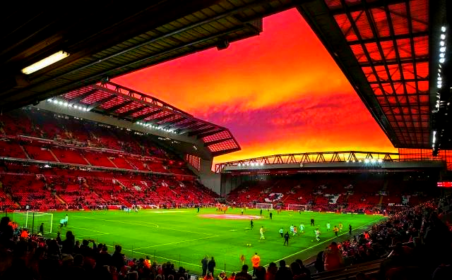 皇马曼联拜仁等豪门争夺里尔18岁中场布阿迪，转会费6000万欧（皇马、曼联、拜仁等欧洲豪门竞逐里尔18岁中场新星布阿迪，标价6000万欧元）