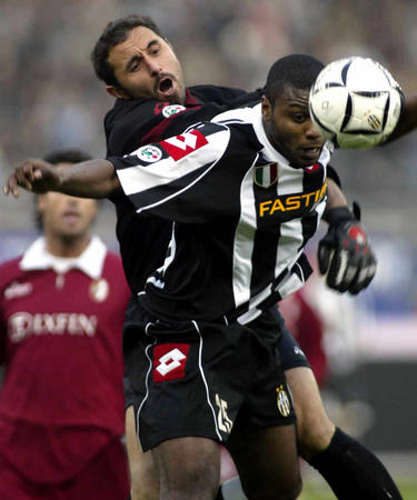 库杜斯：孙兴慜是我们的榜样，有点遗憾没能和他踢更多比赛（库杜斯：孙兴慜堪称典范，未能与他更多对决令人遗憾）