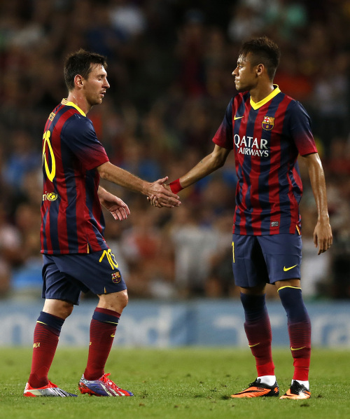 西班牙历史上12次面对土耳其7胜4平1负，唯一失利是在71年前（西班牙对土耳其12战7胜4平1负，唯一败仗已是71年前）