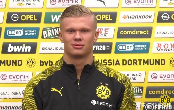 每体列足坛十大奇葩条款：博格坎普拒坐飞机；内马尔微笑条款（每体盘点足坛十大离谱合同：博格坎普拒乘飞机，内马尔微笑条款上榜）