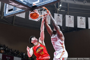 马特乌斯：阿隆索适合皇马，他比安切洛蒂更强调整体而非个人（马特乌斯：阿隆索更契合皇马，比安切洛蒂更注重整体而非个人）