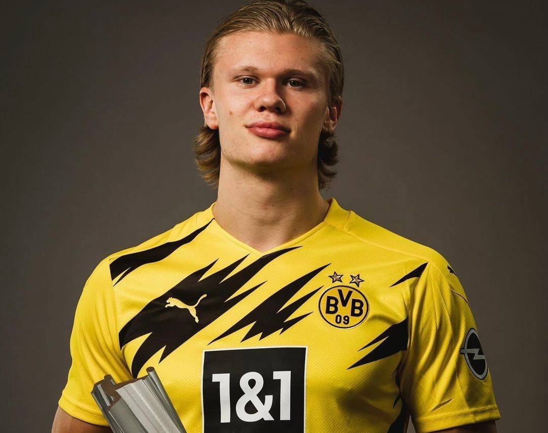 摩根预热C罗专访“加时赛”：特别节目将在北京时间明早7点30分播出（摩根预告C罗专访《加时赛》：特别节目将于北京时间明晨7：30播出）